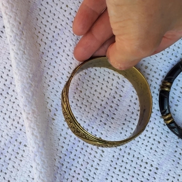 Vintage Brass Cuff and Bangle‎ Set - Picture 4 of 12